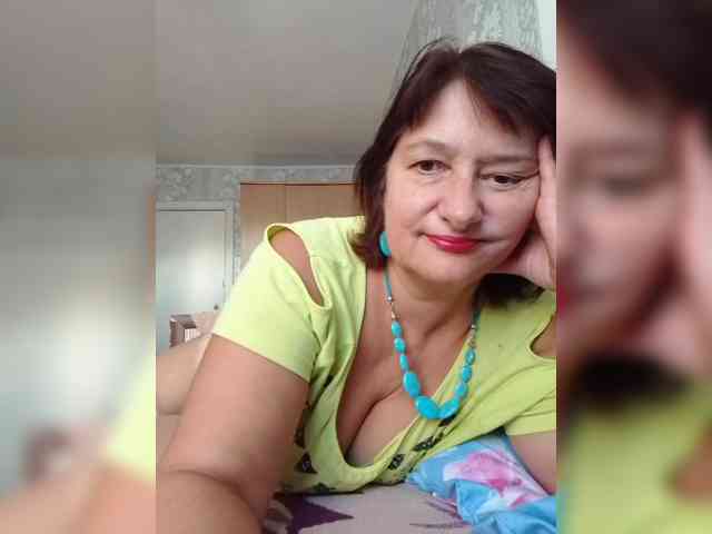 MoniikaSweet webcam