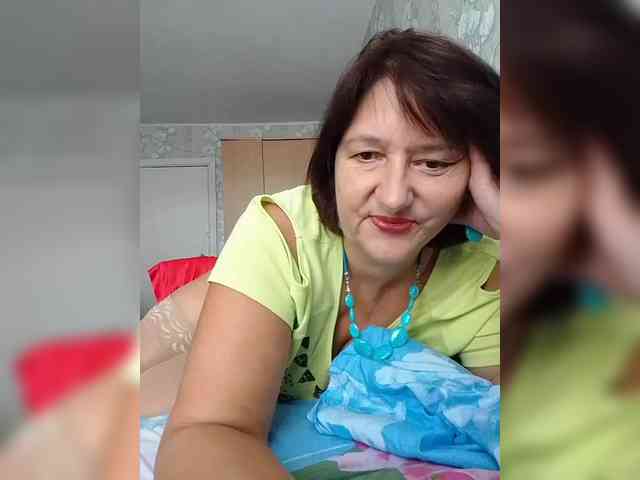 MoniikaSweet webcam
