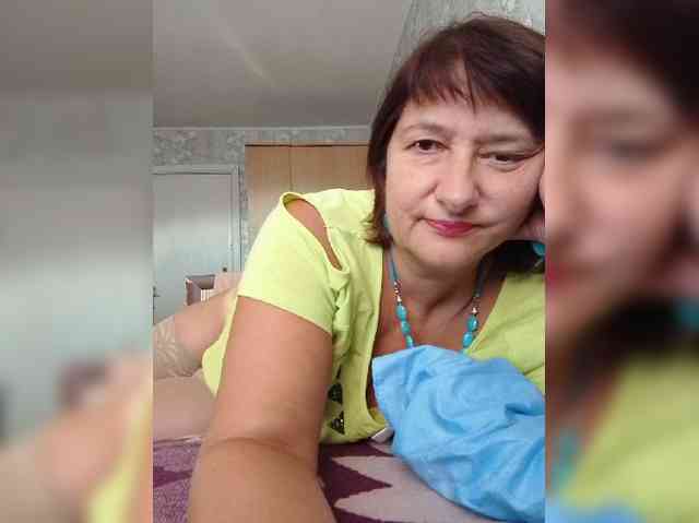 MoniikaSweet webcam