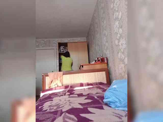 MoniikaSweet webcam