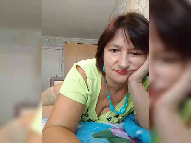 MoniikaSweet webcam