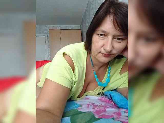 MoniikaSweet webcam