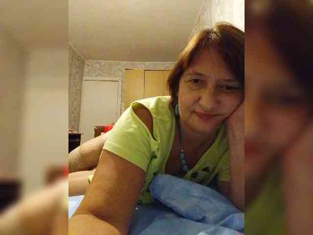 MoniikaSweet webcam