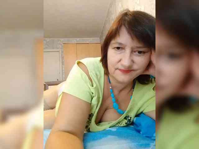 MoniikaSweet webcam