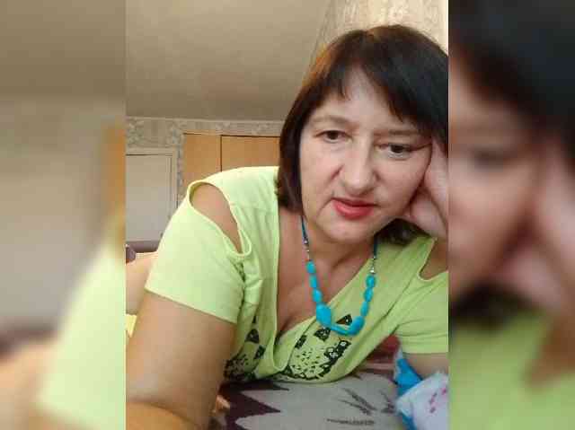 MoniikaSweet webcam