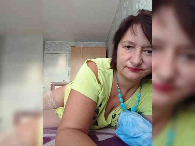 MoniikaSweet webcam