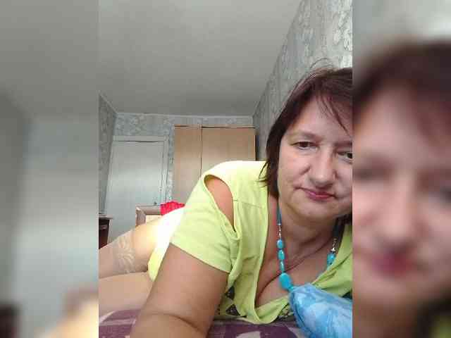 MoniikaSweet webcam