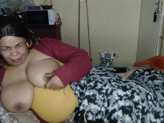 Mydreamgirrl's Live Webcam
