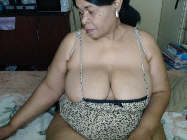 Mydreamgirrl live cam on BongaCams