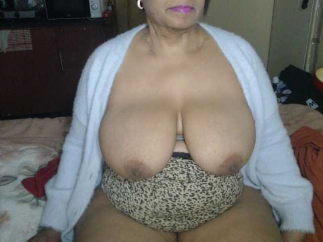 Mydreamgirrl live cam on BongaCams