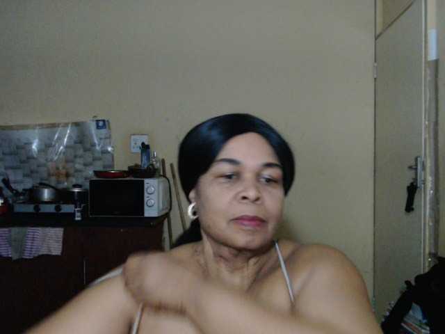 Mydreamgirrl live cam on BongaCams