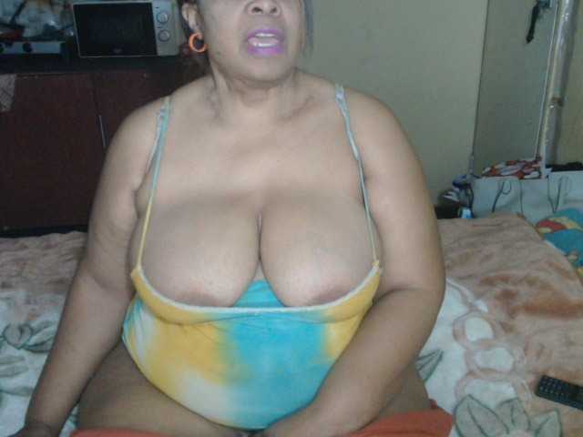 Mydreamgirrl live cam on BongaCams