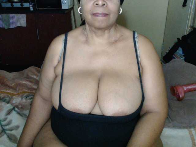 Mydreamgirrl live cam on BongaCams