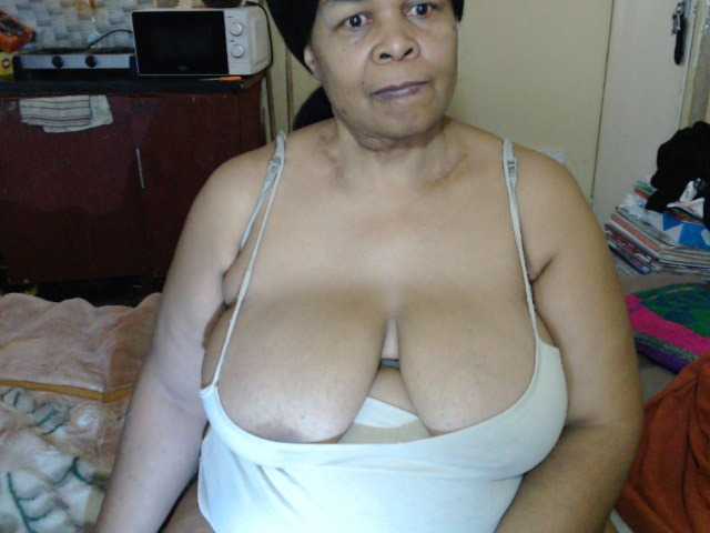 Mydreamgirrl live cam on BongaCams