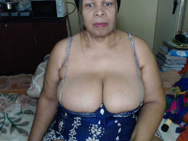 Mydreamgirrl live cam preview