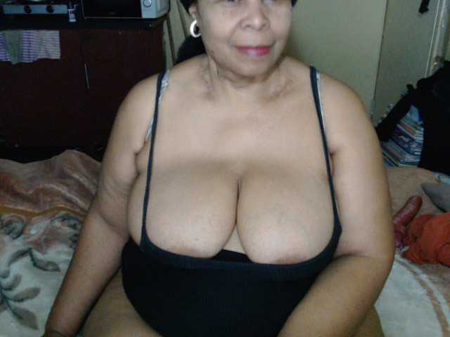 Mydreamgirrl live cam on BongaCams