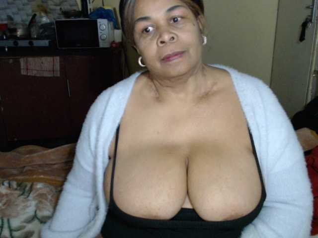 Mydreamgirrl live cam on BongaCams