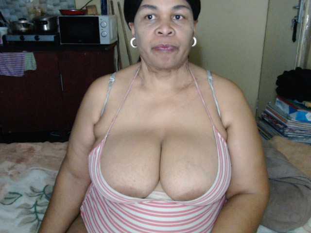 Mydreamgirrl live cam on BongaCams