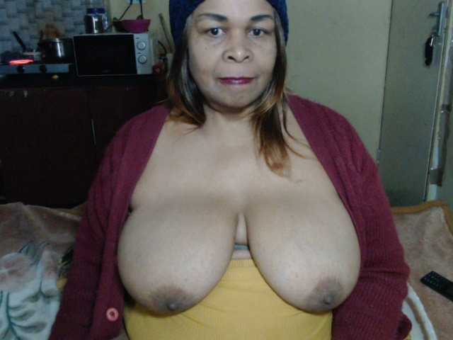 Mydreamgirrl live cam on BongaCams
