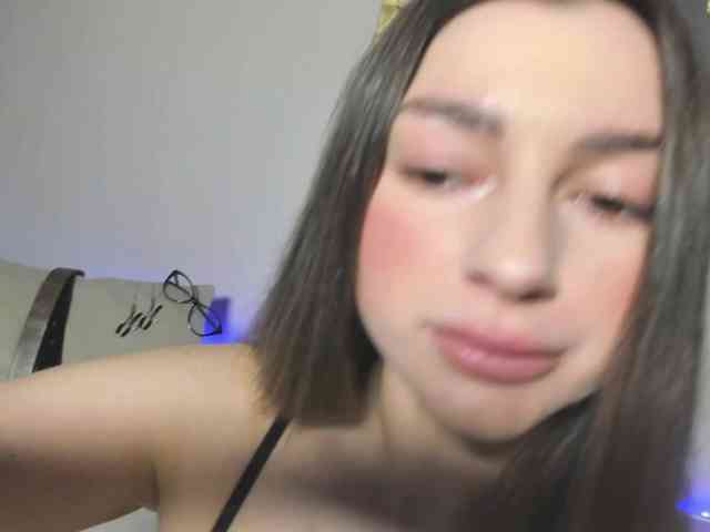 Mia-Callme webcam