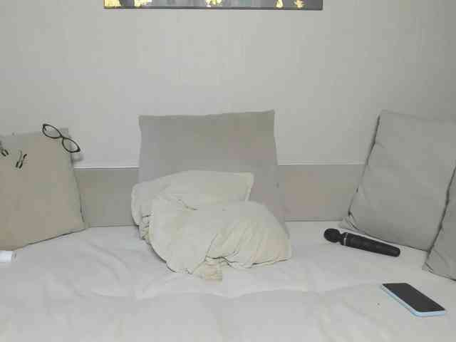 Mia-Callme webcam