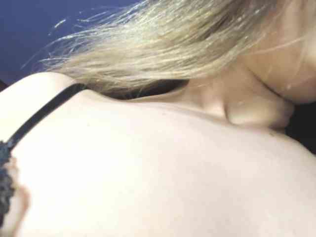 Mia-Callme webcam