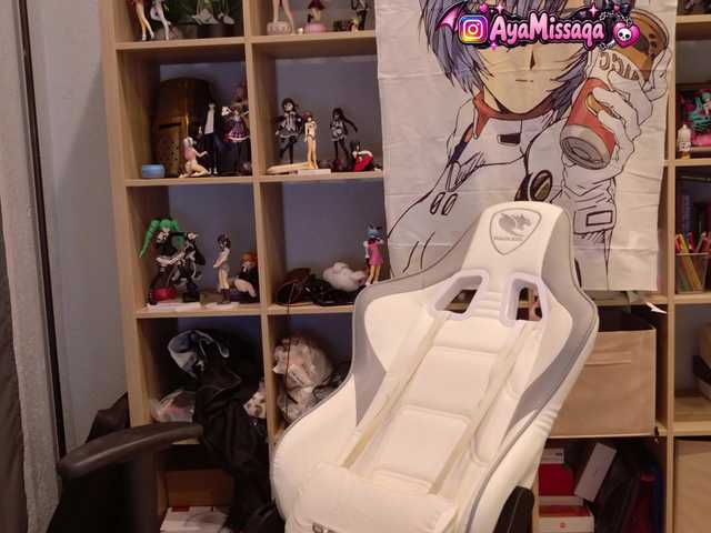 -lilillillIl- live cam on BongaCams