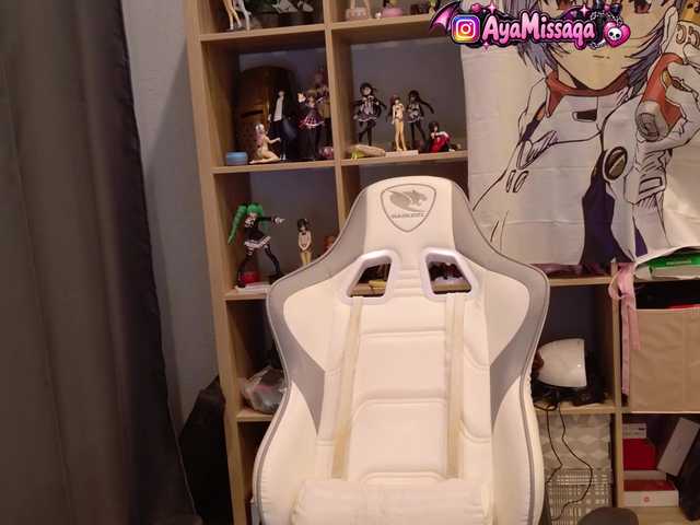 -lilillillIl- live cam on BongaCams
