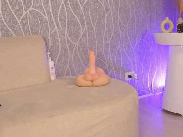 AleCorleone's BongaCams show and profile