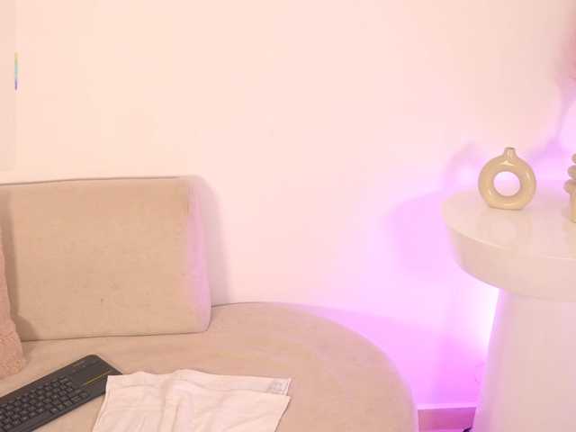 AleCorleone live cam on BongaCams
