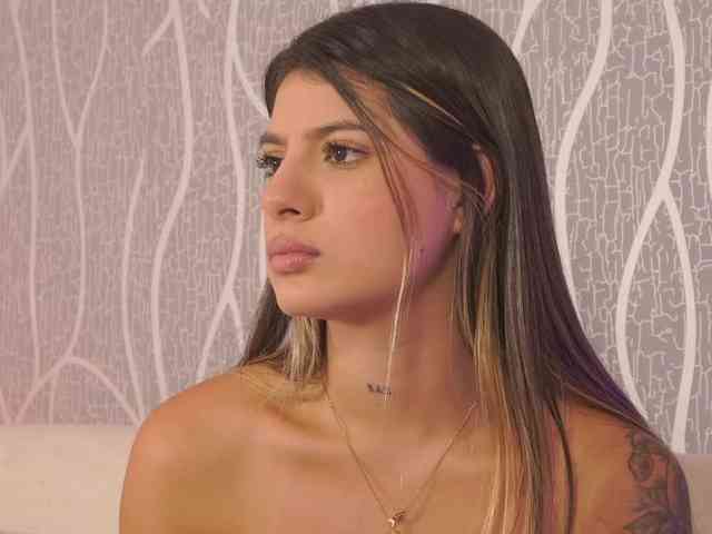 AleCorleone webcam