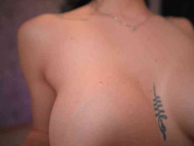 AmyWalker webcam