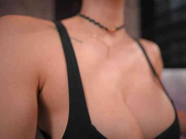 AmyWalker webcam