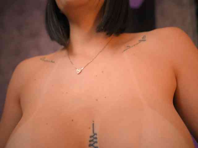 Modelo: AmyWalker