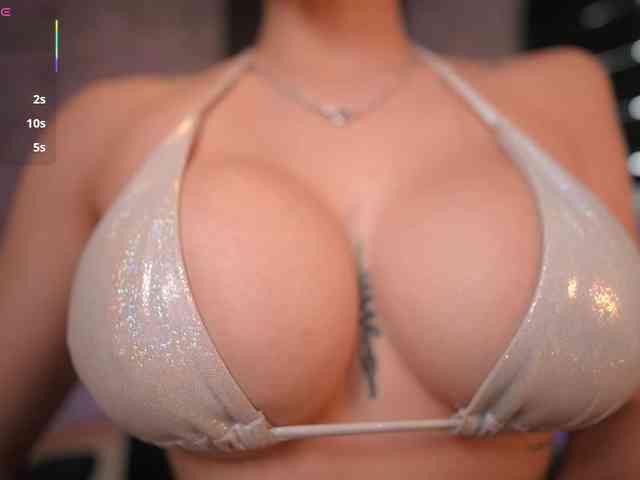 AmyWalker webcam