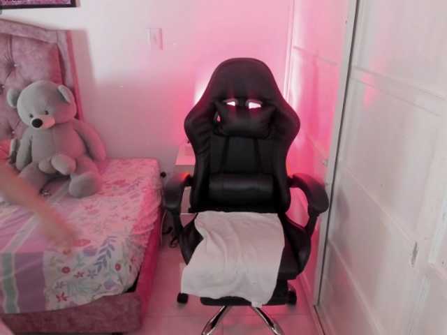 Laurahoot20