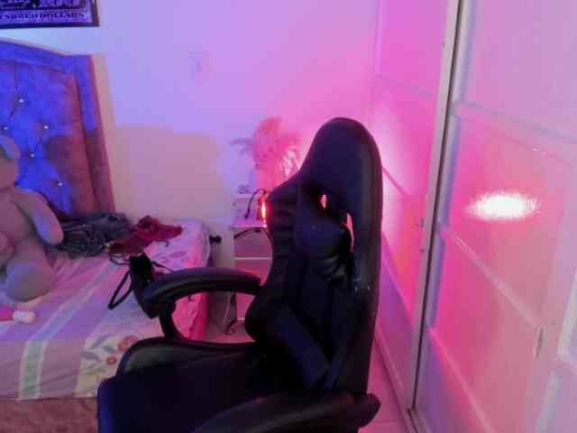 Modelo: Laurahoot20