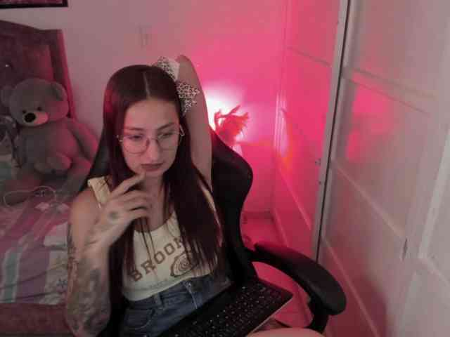 Modelo: Laurahoot20