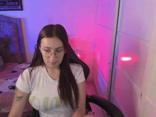 Laurahoot20 Laurahoot20