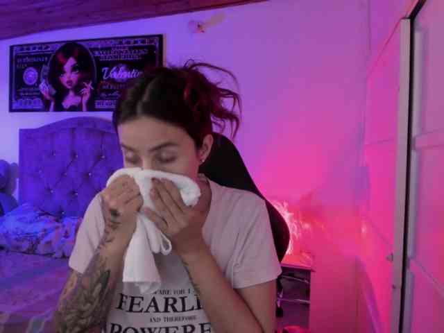 Laurahoot20 Laurahoot20