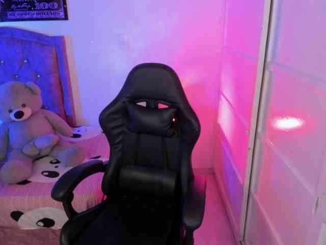 Laurahoot20