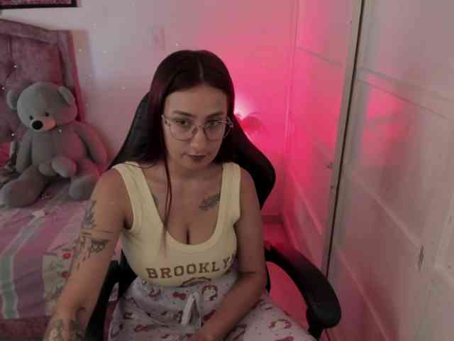 Modelo: Laurahoot20