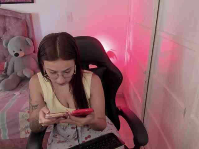 Laurahoot20