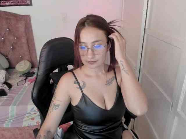 Laurahoot20 Laurahoot20
