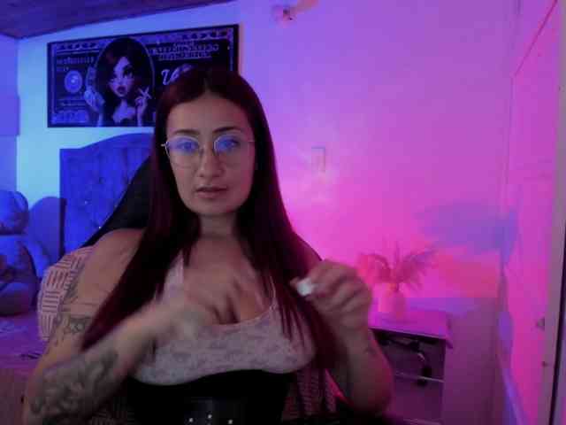 Laurahoot20 Laurahoot20
