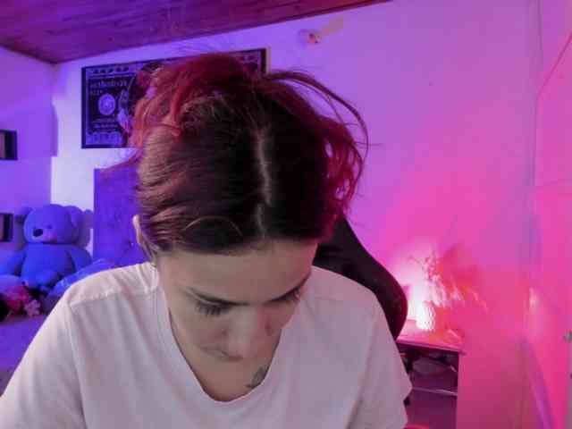 Laurahoot20 Laurahoot20