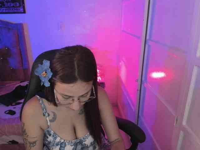 Laurahoot20
