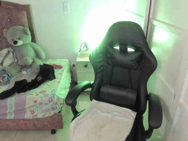 Laurahoot20