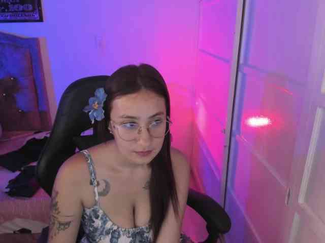 strip webcam Laurahoot20