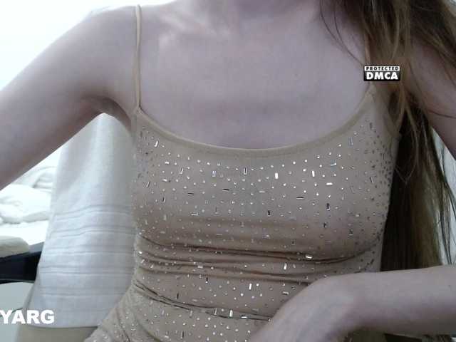 arishaaaa01 live cam on BongaCams